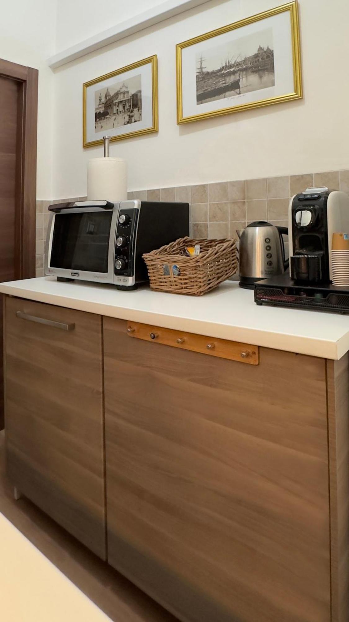 Al Borgo Apartment คาตาเนีย ภายนอก รูปภาพ