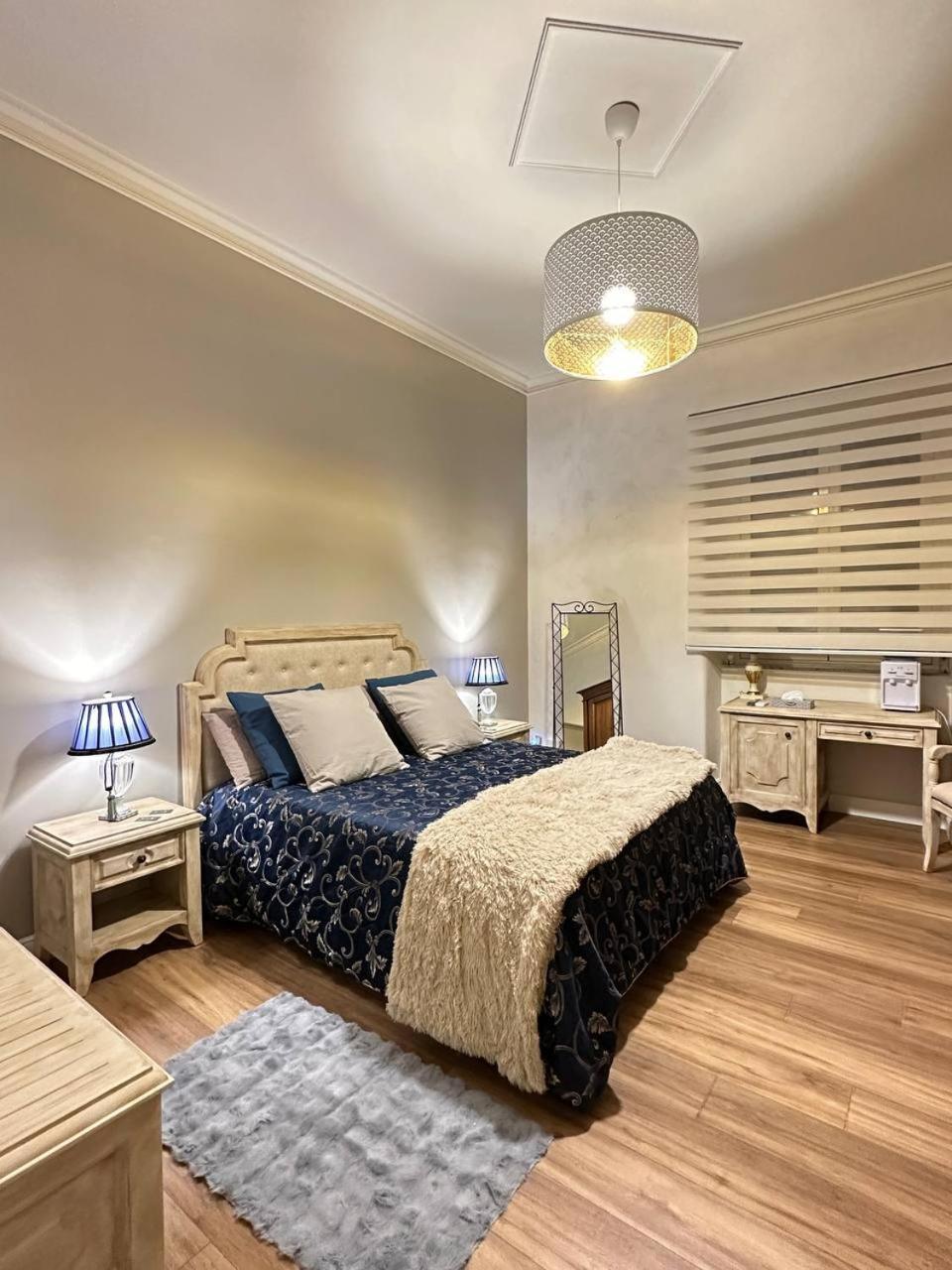 Al Borgo Apartment คาตาเนีย ภายนอก รูปภาพ