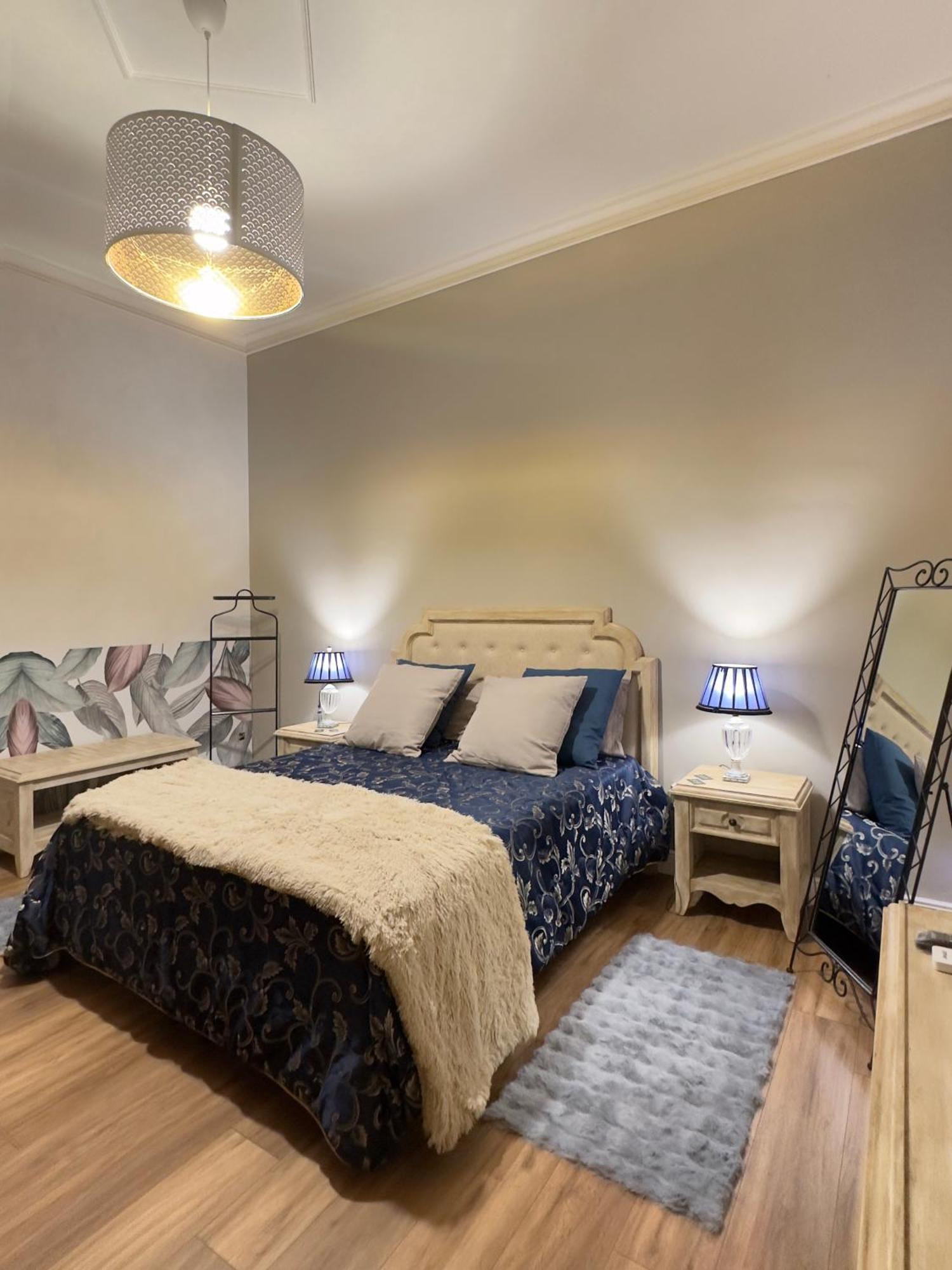 Al Borgo Apartment คาตาเนีย ภายนอก รูปภาพ